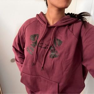 Under amour ruby/ red hoodie. Size is XXL women. Brand new
